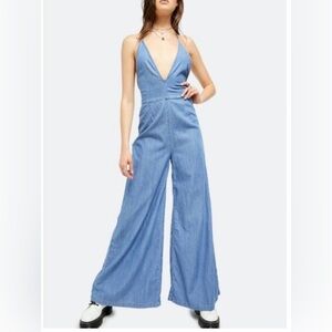 Free People size medium Josie Denim Jumpsuit in Blue Jean